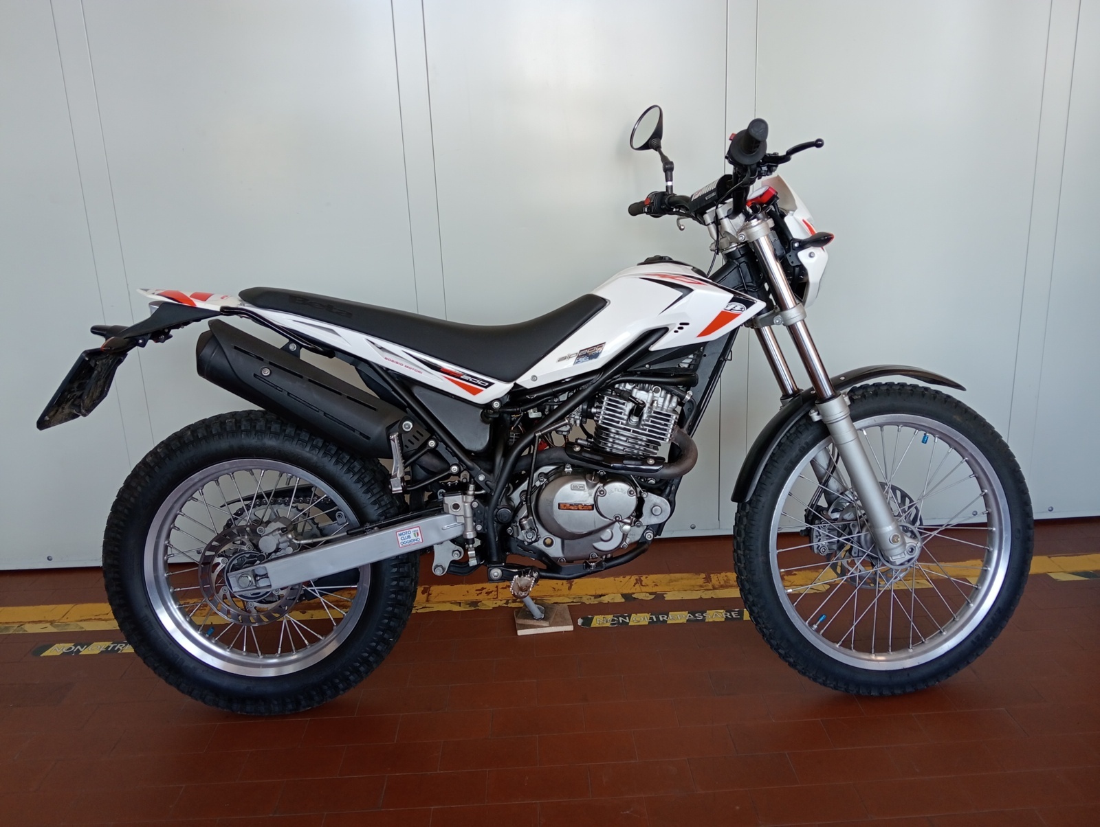 BETA ALP 200 - immagine 2