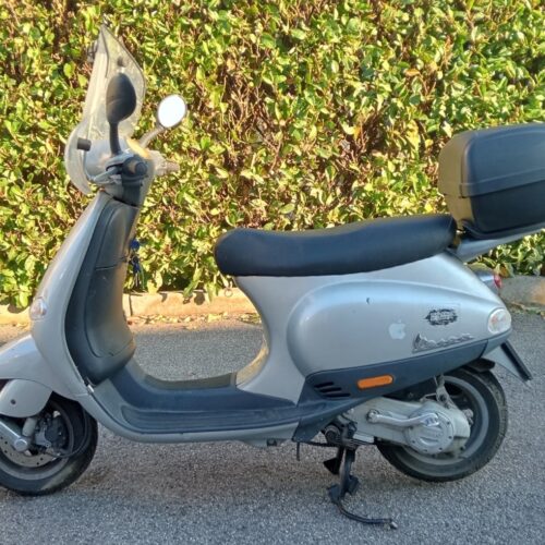 PIAGGIO VESPA 50 (2009)